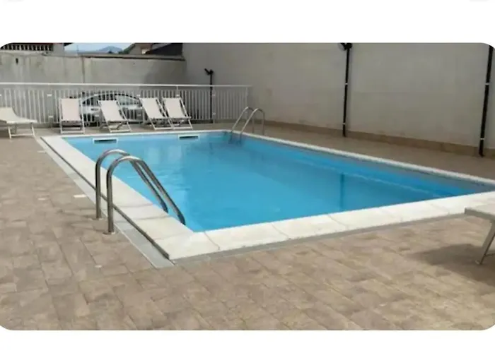 Casa Latini Con Piscina Appartamento *