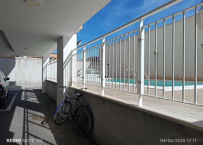 Casa Latini Con Piscina